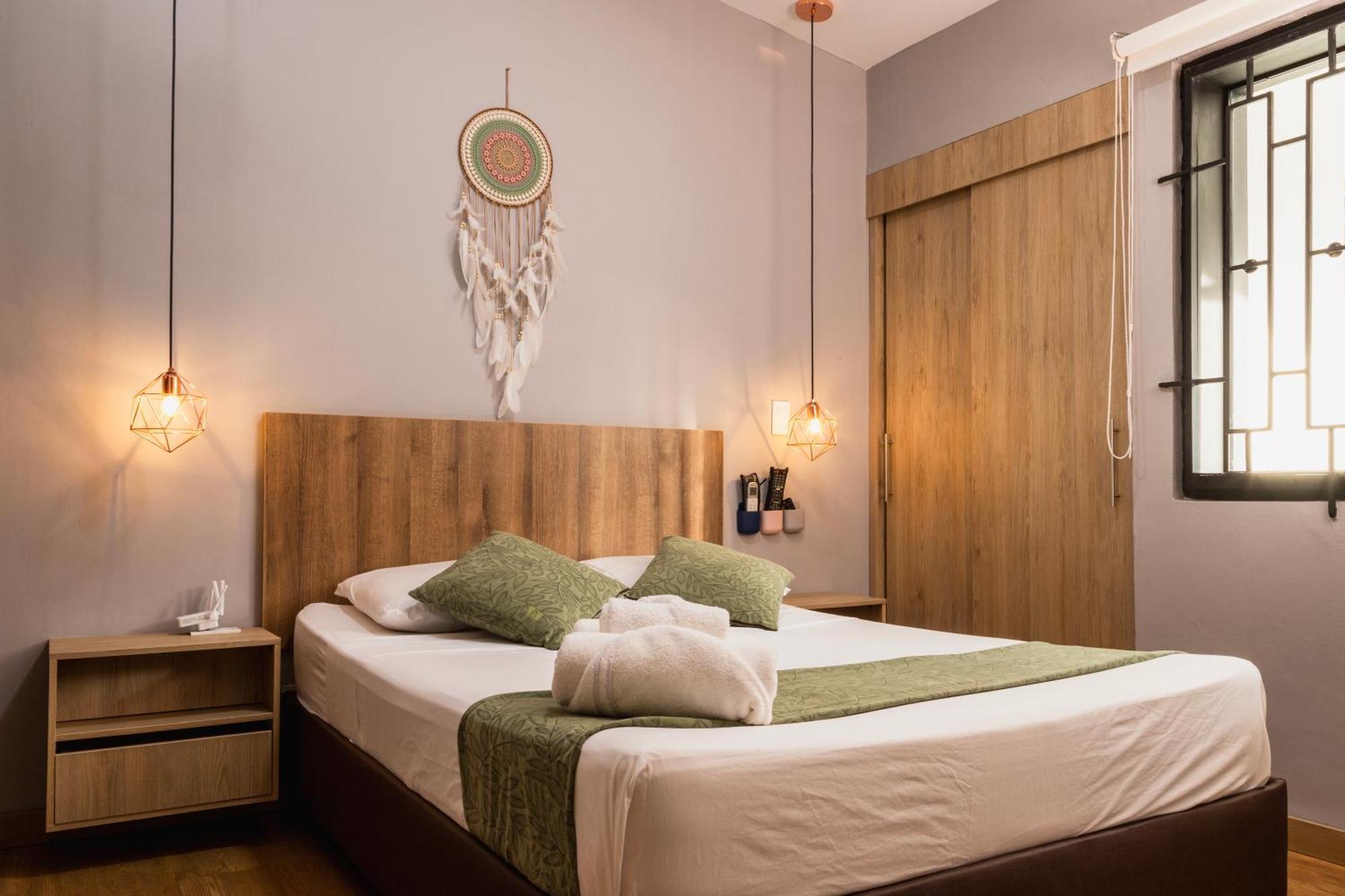 Hotel Casa 73 Deluxe Медельин Экстерьер фото