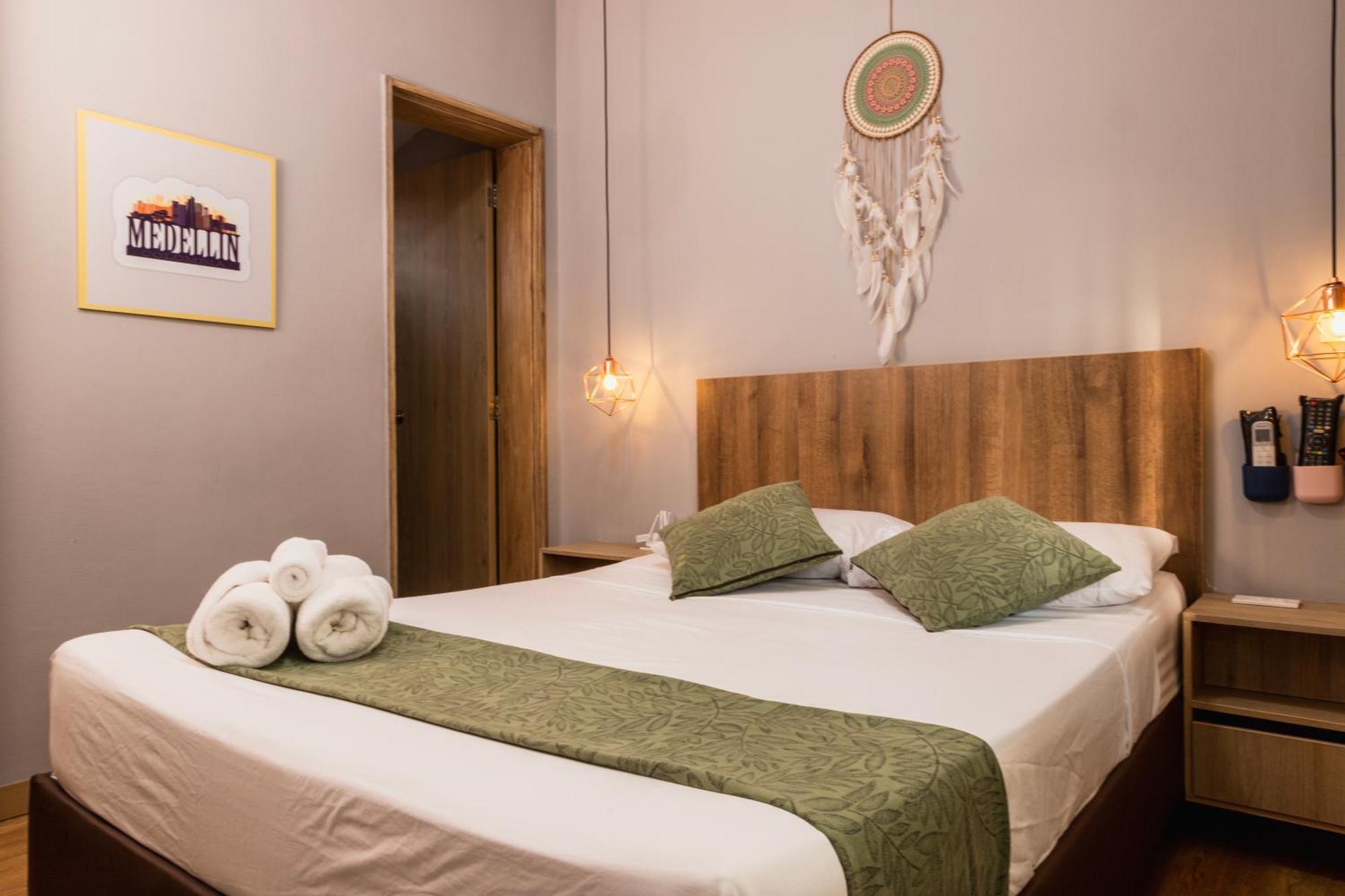 Hotel Casa 73 Deluxe Медельин Экстерьер фото