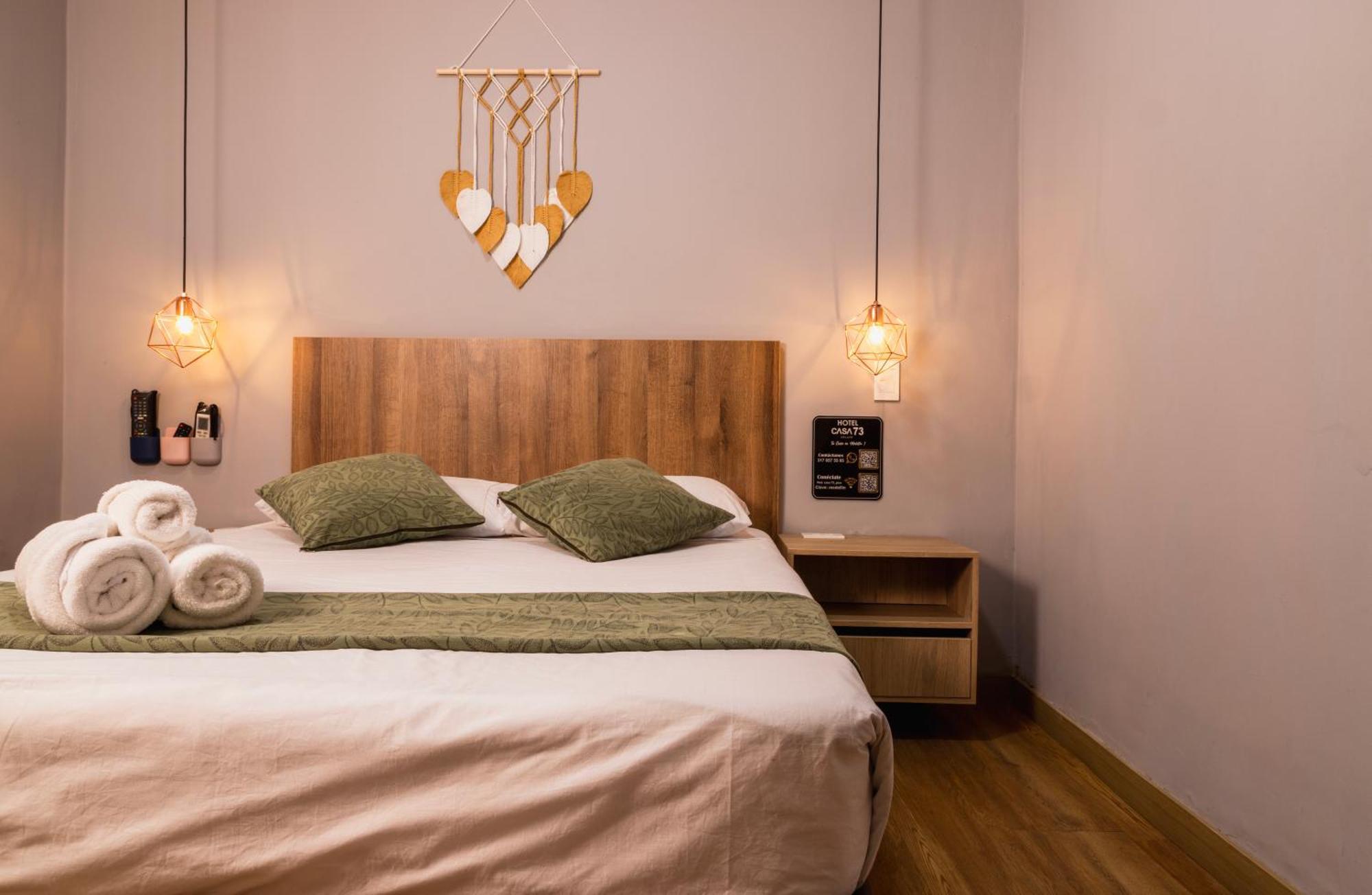 Hotel Casa 73 Deluxe Медельин Экстерьер фото