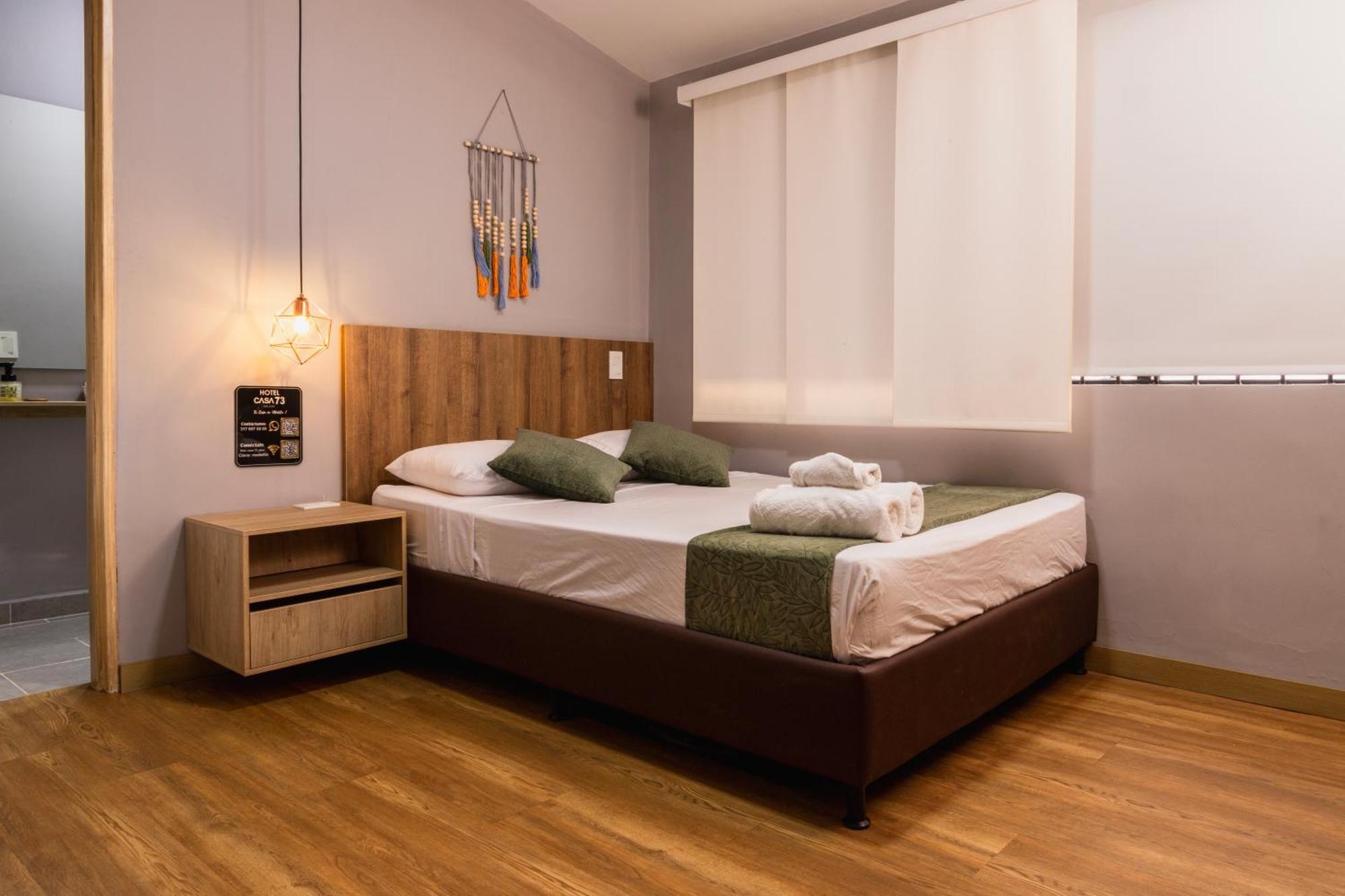 Hotel Casa 73 Deluxe Медельин Экстерьер фото