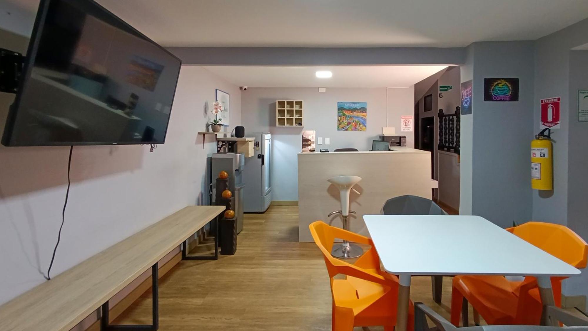 Hotel Casa 73 Deluxe Медельин Экстерьер фото